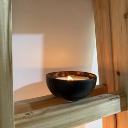 Nature Coconut Shell Scented Candle